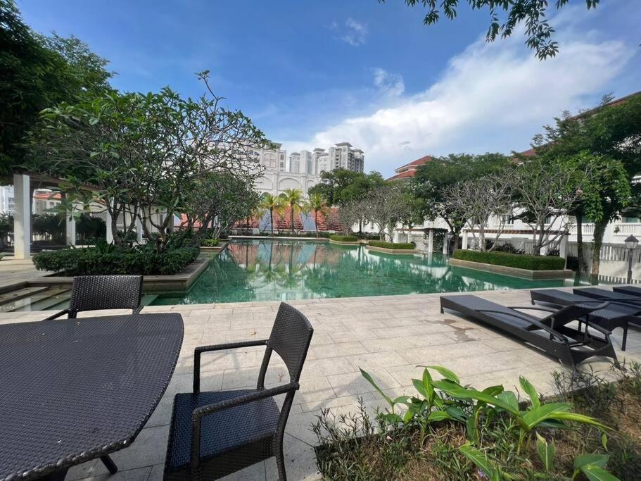 Perfect Marina Stay@ Strait Quay /W Big Balcony + Carpark Bagan Jermal Экстерьер фото